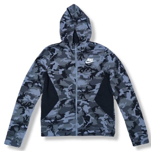 Nike Other - NWOT NIKE CAMO HOODIE
